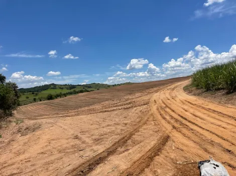 Bairro Rural da Cidade de Borebi - 450 alqueires