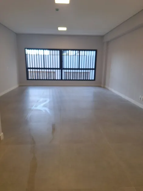 Alugar Comercial / Sala em Bauru. apenas R$ 4.000,00