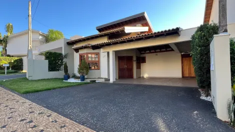 Alugar Casa / Condomínio em Bauru. apenas R$ 1.380.000,00