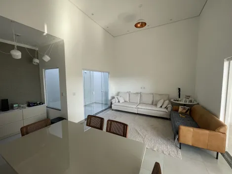 imagem 2 - Linda casa espaço, 3 quartos, 1 suíte com amplo quintal imagem 2 - Linda casa espaço, 3 quartos, 1 suíte com amplo quintal