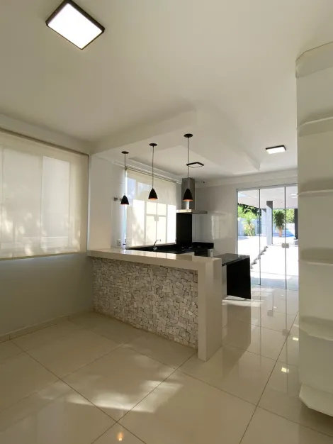Agudos Recanto dos Nobres I Casa Venda R$1.950.000,00 Condominio R$400,00 3 Dormitorios 6 Vagas Area do terreno 1200.00m2 Area construida 320.00m2