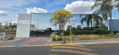 imagem 1 - Prédio Comercial com salas, pátio, estacionamento, excelente para Escolas no Jardim Estoril 5 em Bauru imagem 1 - Prédio Comercial com salas, pátio, estacionamento, excelente para Escolas no Jardim Estoril 5 em Bauru