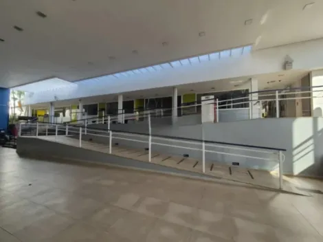 imagem 3 - Prédio Comercial com salas, pátio, estacionamento, excelente para Escolas no Jardim Estoril 5 em Bauru imagem 3 - Prédio Comercial com salas, pátio, estacionamento, excelente para Escolas no Jardim Estoril 5 em Bauru