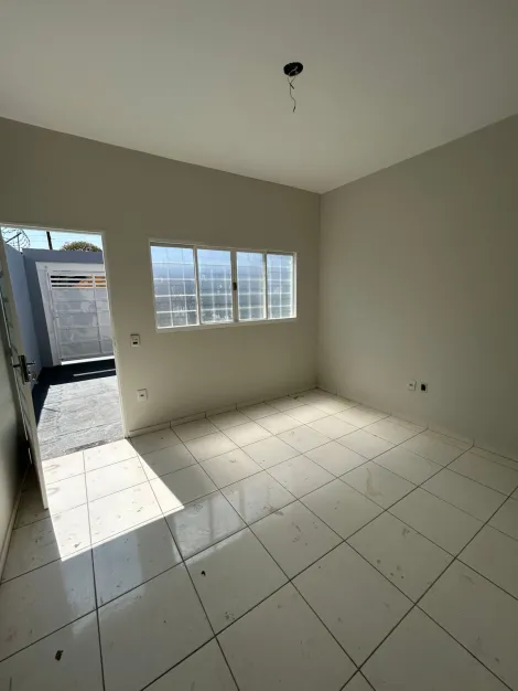 imagem 1 - Casa para venda no Jardim Marília com 1 quarto, sala, cozinha, área de serviço e banheiro social imagem 1 - Casa para venda no Jardim Marília com 1 quarto, sala, cozinha, área de serviço e banheiro social